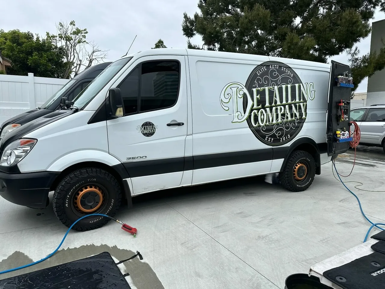 furgon detailing company 2